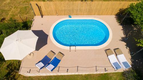 Holiday Home Rupotina With A Large Yard, Pool And A Beautiful View