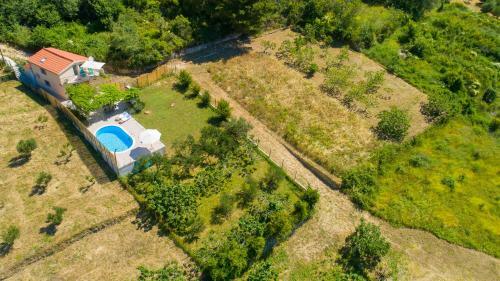 Holiday Home Rupotina With A Large Yard, Pool And A Beautiful View
