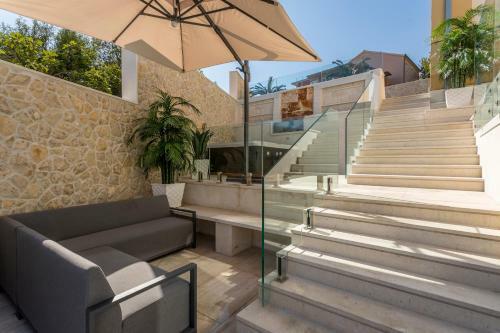 Apartamentos Luxury Suites