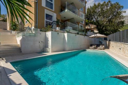 Apartamentos Luxury Suites