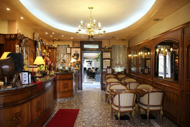 Park Hotel Villa Leon D'oro