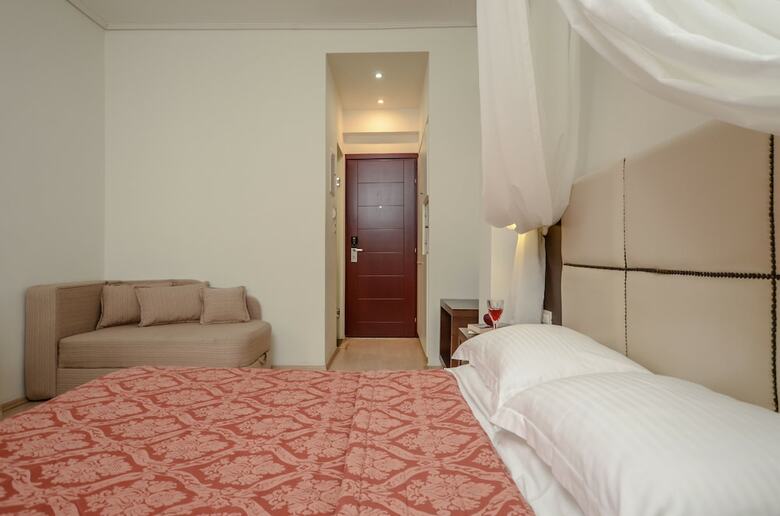 Hotel Aeolis