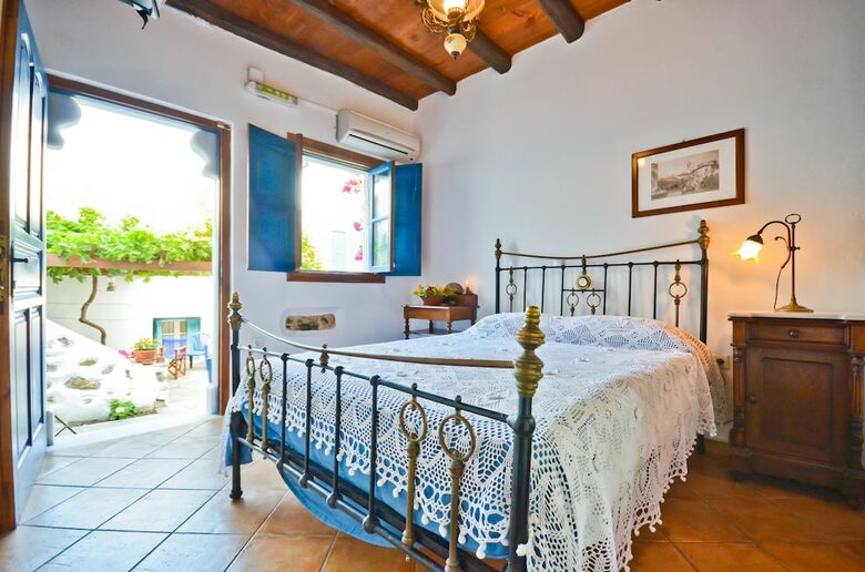 Venetiko Apartments
