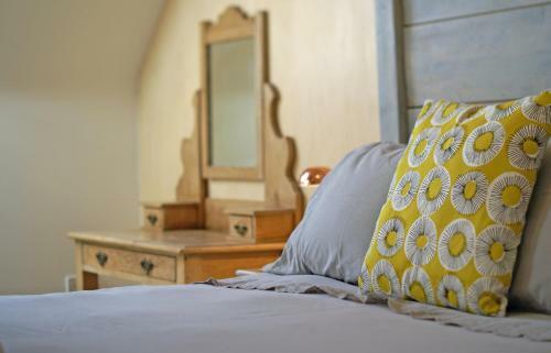 Westbury Cross House Bed & Breakfast