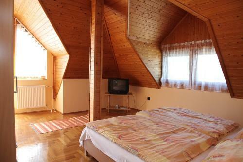 Andrea Apartmanh�z