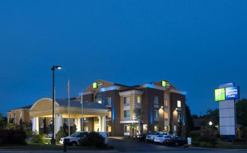 Holiday Inn Express Hotel & Suites Anderson I-85 (hwy 76, Exit 19b)