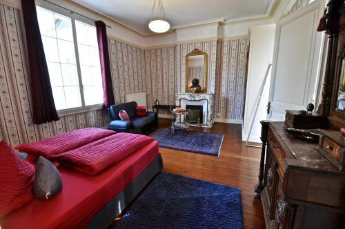 Bed & Breakfast Chambres D'h�tes Ch�teau De Bellevue