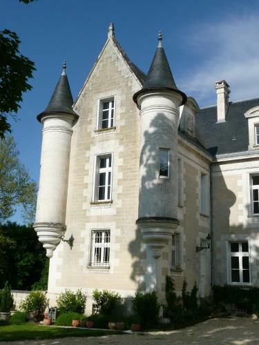 Bed & Breakfast Chambres D'h�tes Ch�teau De Bellevue