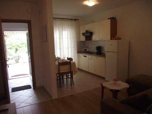 Apartments Dajana Silo