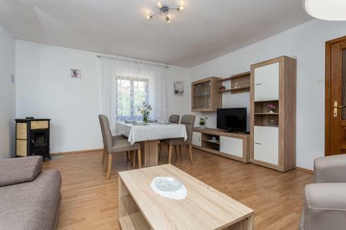 Apartment Mira ?ilo-krk