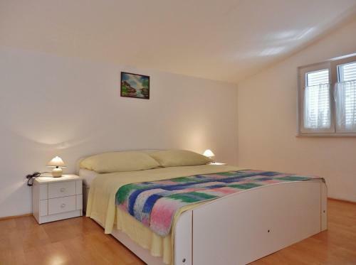 Apartments Makic - With Parking