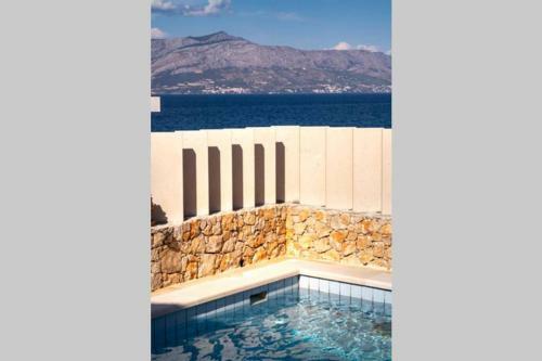 Nice House With Pool-splitska
