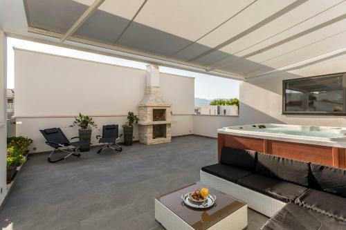 Sea Pearl Luxury Apartment