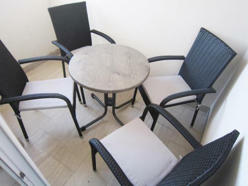 Apartamentos M&b Guest House Srima
