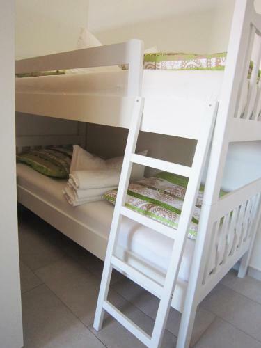 Apartamentos M&b Guest House Srima