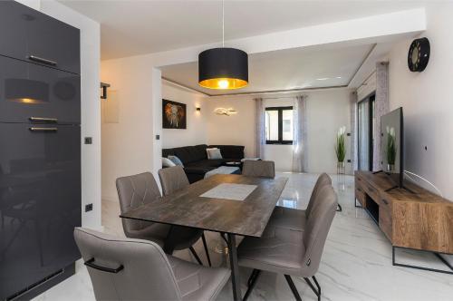Apartments Casia