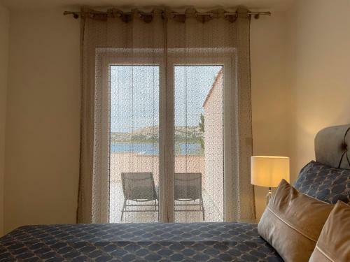 Villa Olivija-first Row Sea