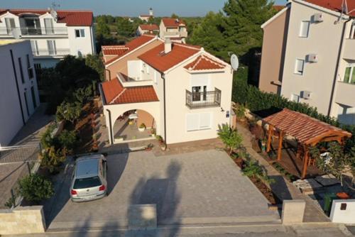 Apartment Nini?