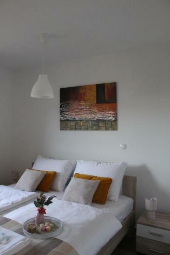 Maristo Apartments