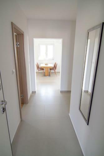 Apartamento Beautiful Holiday Home By Adriatic Sea