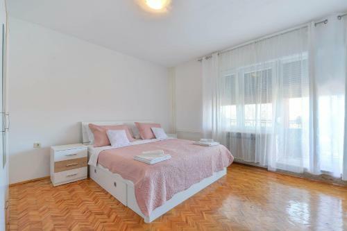 Villa Holiday House Vesna With Pool