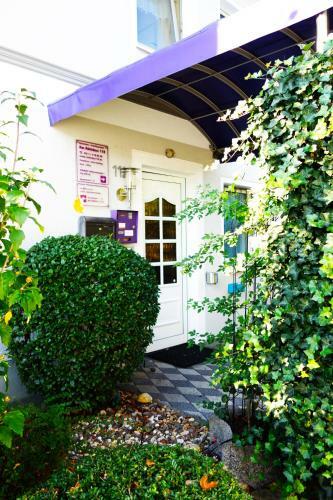 Bed & Breakfast Aparthotel Messe Flughafen