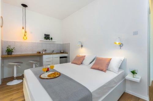 Apartments Terra I & II