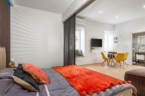 Apartments C9