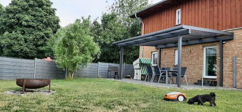 Ferienhaus Flotte Biene In Buggow