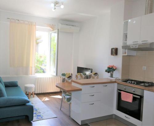 Apartments With Wifi Rijeka - 16455
