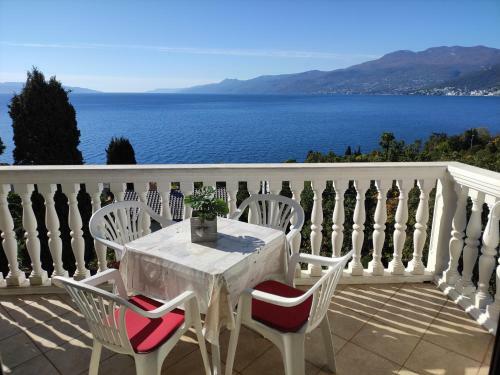 Apartman Lamia S Pogledom Na More