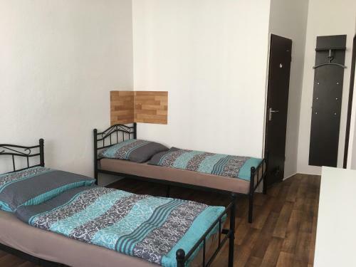 Albergue Pension Anna - Monteurzimmer