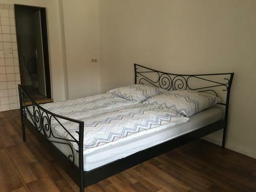 Albergue Pension Anna - Monteurzimmer