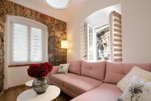 Luxury Apartments Sail 1, 2 & 3