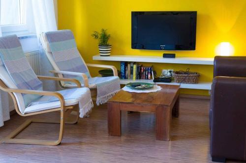 Apartment In Rijeka 38182