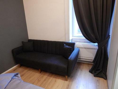Hostal Gold Rooms And Suite