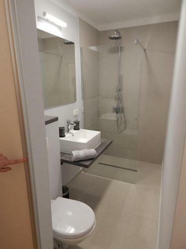 Hostal Gold Rooms And Suite