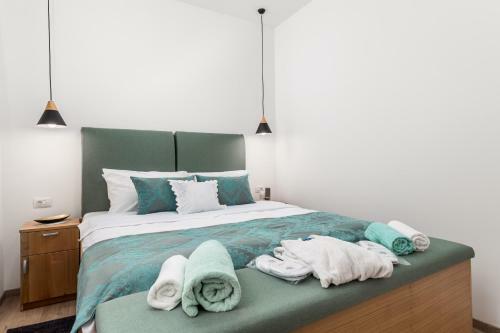 Quiet Center Apartments