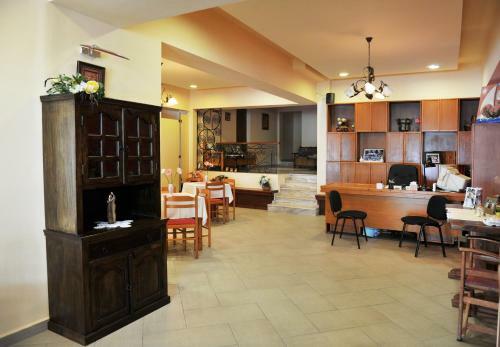 Aparthotel Logan's Beach Hotel