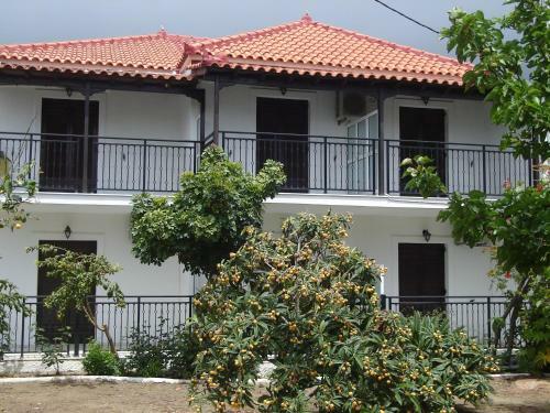 Katerina Apartments