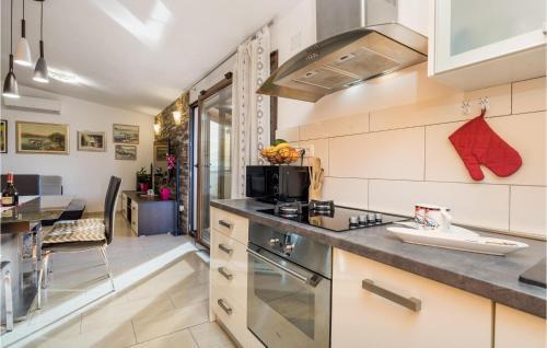 Amazing Apartment In Rijeka With 2 Bedrooms
