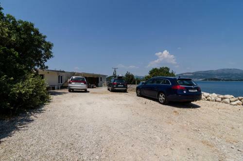 Apartment Pjestata 14440d