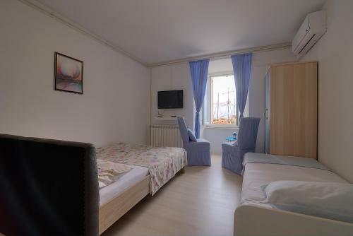 Hostal Apartments & Rooms Josephine