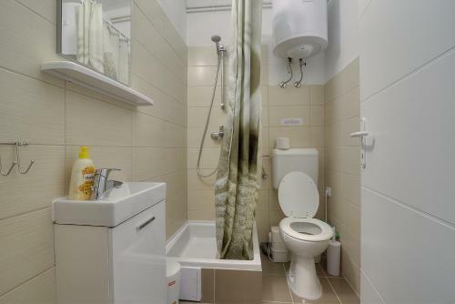 Hostal Apartments & Rooms Josephine