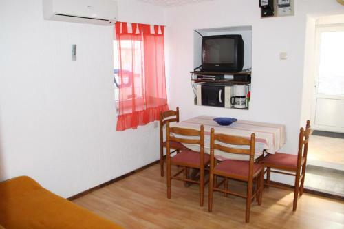 Hostal Guesthouse Donko 1 & 2
