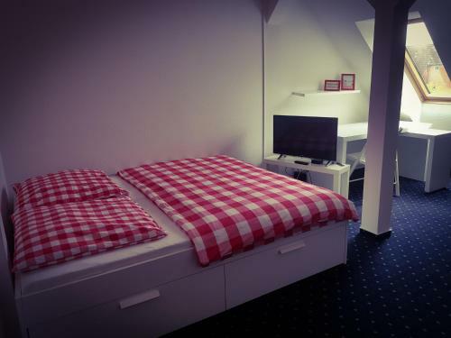 5 Bedroom Private Apartment With Lounge