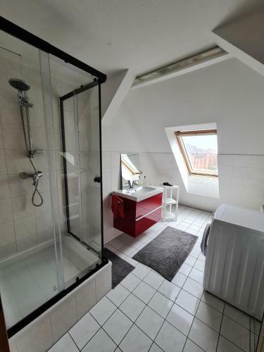 5 Bedroom Private Apartment With Lounge