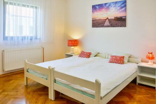 Holiday House Larma