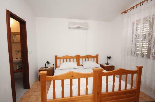 Apartments By The Sea Stomorska, Solta - 782