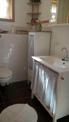 Apartamento Toms Stuga Schwedenh�uschen